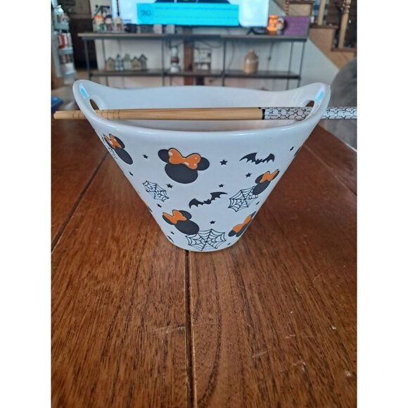 Disney~Halloween Mickey Mouse Ramen Noodle Bowl - Picture 1 of 2